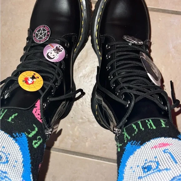 Authentic Hello Kitty Dr Marten Platform boots! Dollskill - Picture 5 of 16